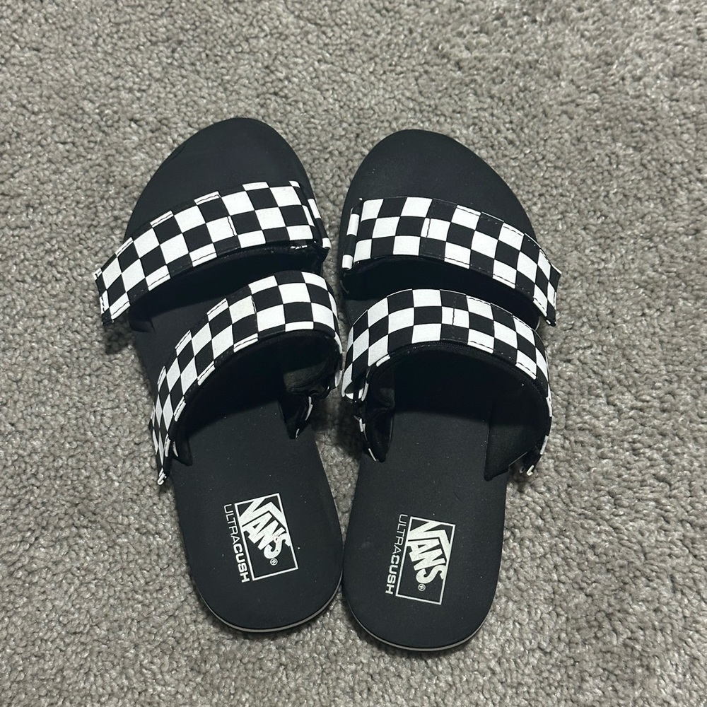 Double strap sandals